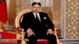 Sa Majesté le Roi Mohammed VI, que Dieu L'assiste, reçoit Wali Bank Al-Maghrib, M. Abdellatif Jouahri
