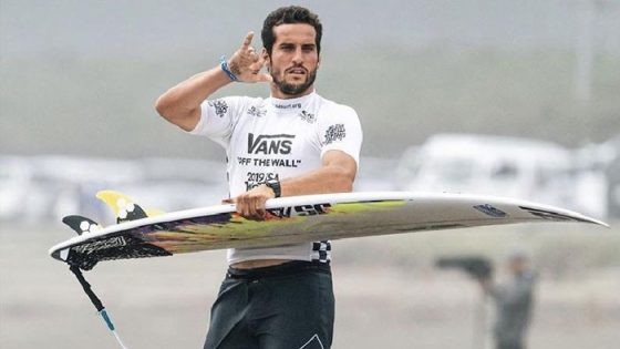 JO-2024: pas sure vers le podium du surfeur marocain Ramzi Boukhiam
