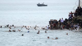Baromètre arabe: la moitie des jeunes Marocains âgés entre 18 et 29 ans souhaitent émigrer