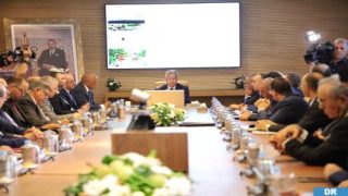 Agriculture : séance de travail sur les mesures en appui à la sauvegarde de l’agro-industrie et de la filière oléicole