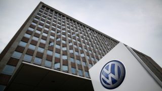 Automobile : Volkswagen envisage des fermetures d’usines en Allemagne