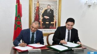 Signature à Rabat d’un accord établissant le siège du Secrétariat Permanent de l’Union des Conseils Economiques et Sociaux et Institutions Similaires d’Afrique au Maroc