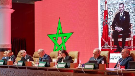 Le ministre de l’Intérieur tient une rencontre de travail avec les Walis et gouverneurs de l’Administration territoriale et des services centraux